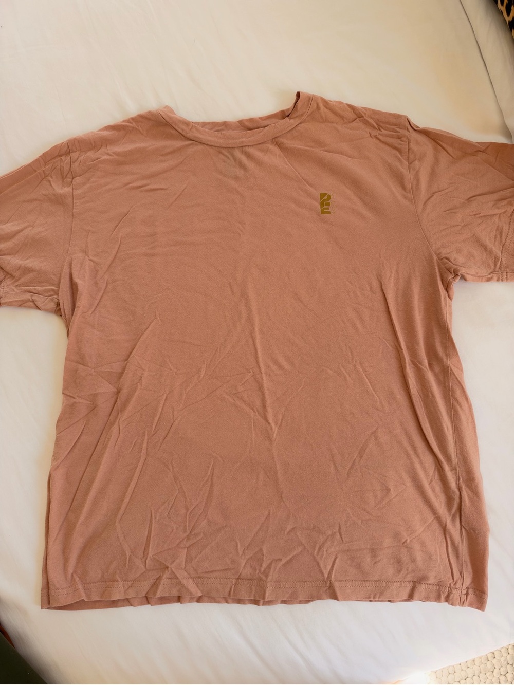 Short-Sleeve Crew Tee in Dusty Rose